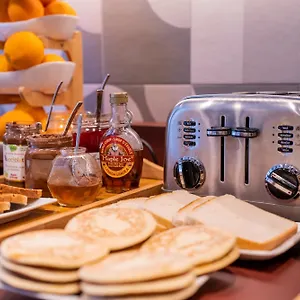*** Hotel Ibis Styles Montmartre Batignolles France
