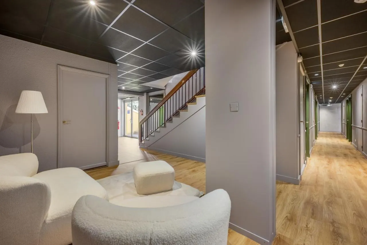 Hotel Newport Villefranche-sur-Saone